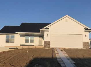 184 Kenton Way, Williamsburg, IA 52361