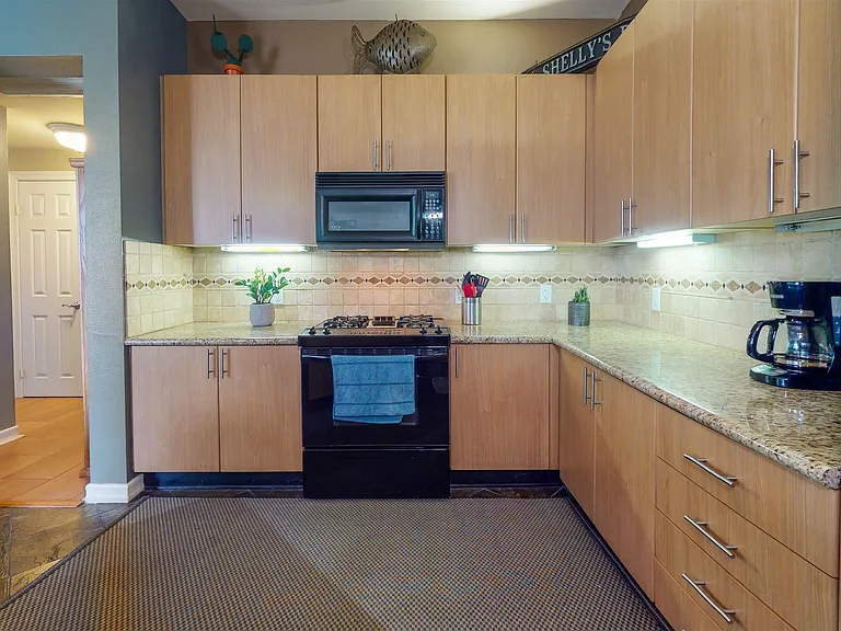 1480 Broadway #2401 — Photo 7