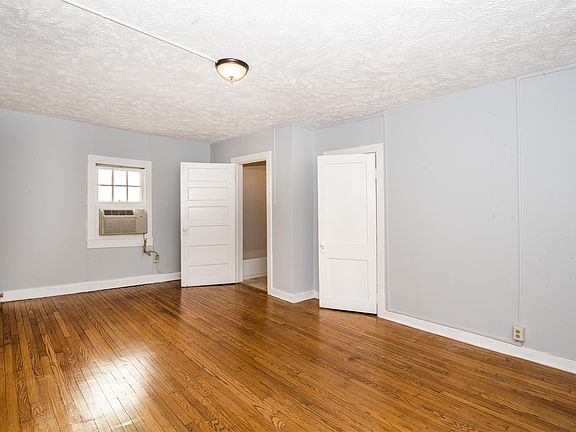 4th image of 706 Chickamauga Ave #10470073