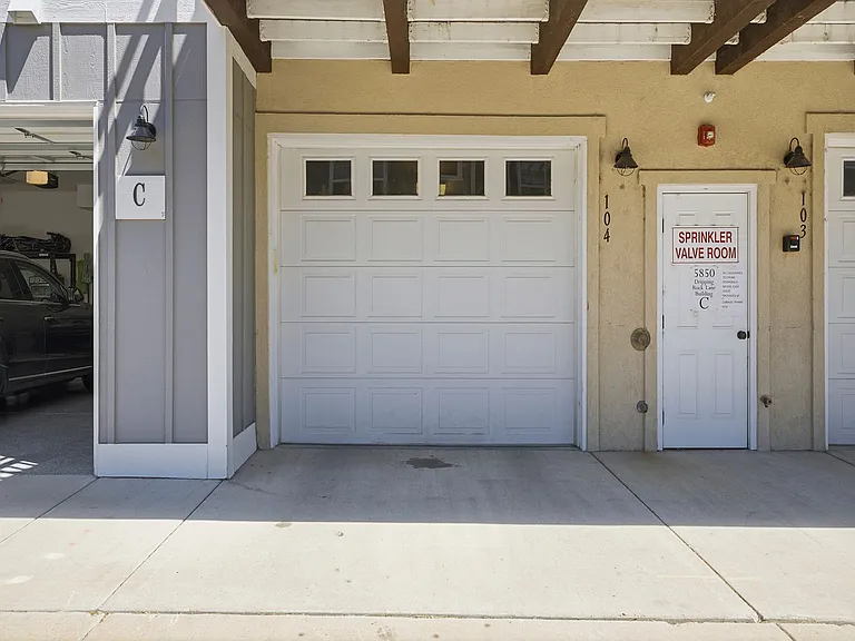5850 Dripping Rock Ln #C104 — Photo 21