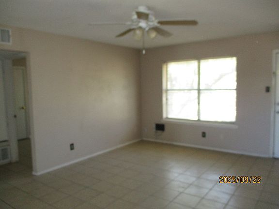4th image of 10397 Cottontail Ln