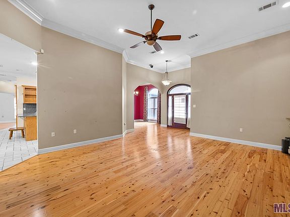 5th image of 8550 Jo Lee Dr