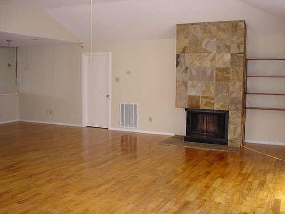 2nd image of 15806 Alta Mar Dr