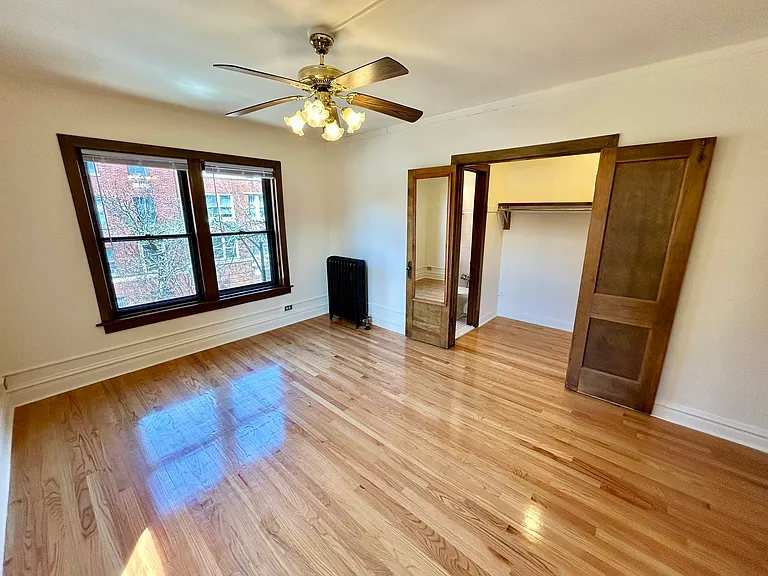 2256 N. Cleveland — Photo 47