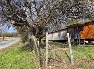 1386 Palmyra Rd, Palmer, TX 75152