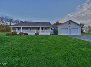 606 Oregon Tpke, Honesdale, PA 18431
