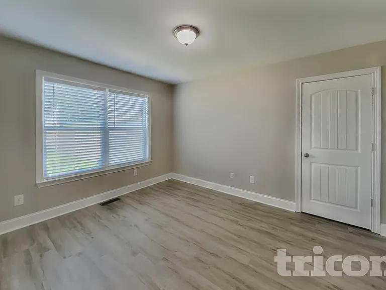 1868 Providence Ct — Photo 9