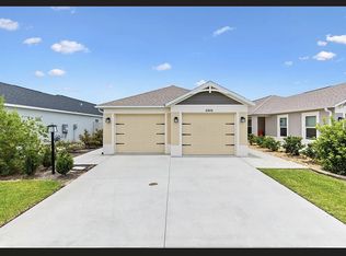6986 Elaine Ct, Okahumpka, FL 34762