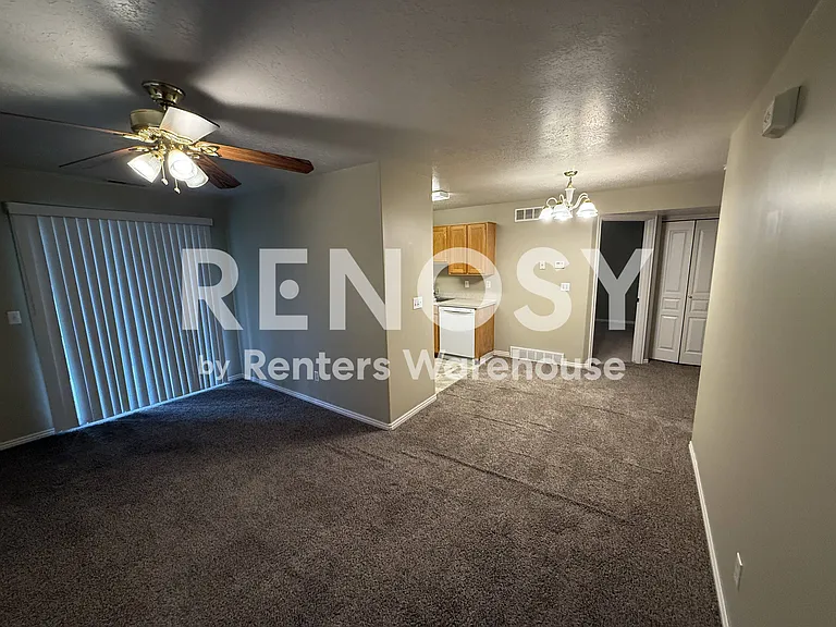 2421 N 400 E #C5 — Photo 7