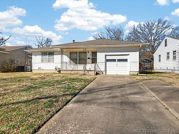 3rd image of 127 Forrest Park Rd