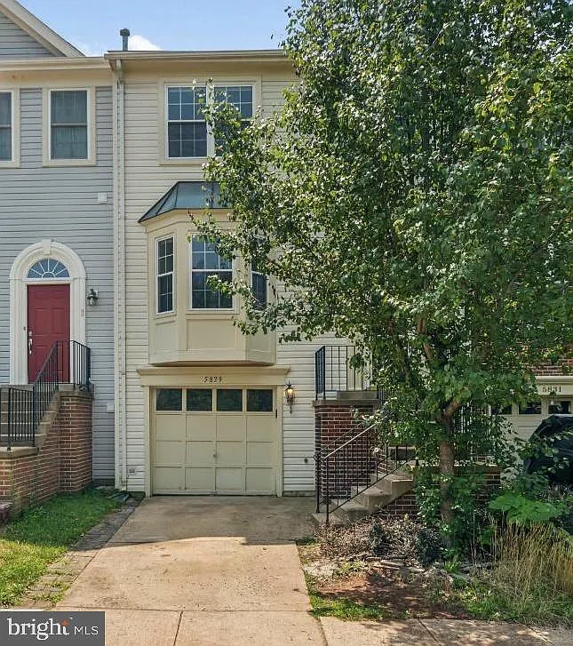 3 bed, 4.0 bath, 2196 sqft, $2,950 — Photo 1