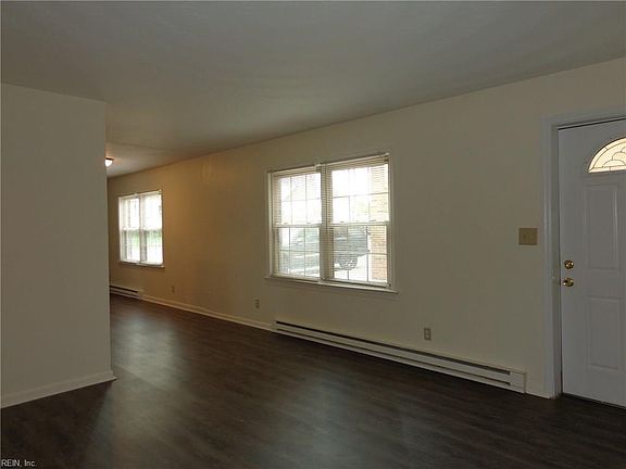 3rd image of 9613 1st Bay St APT 1