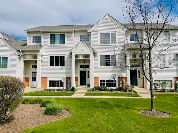 673 S Parkside Dr, Round Lake, IL 60073
