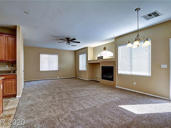 5th image of 657 Taliput Palm Pl