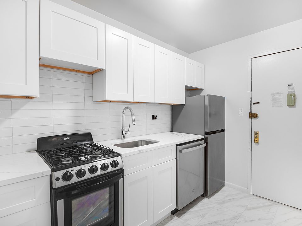1st image of 310 W 95th St APT 1C