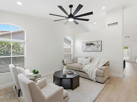 4th image of 2141 S Navajo Way