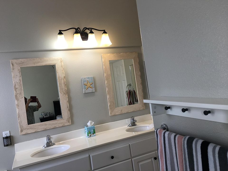 1st image of 27401 Stanford Dr