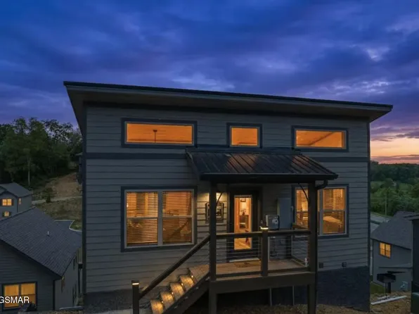1654 Veterans Blvd #32, Sevierville, TN 37876