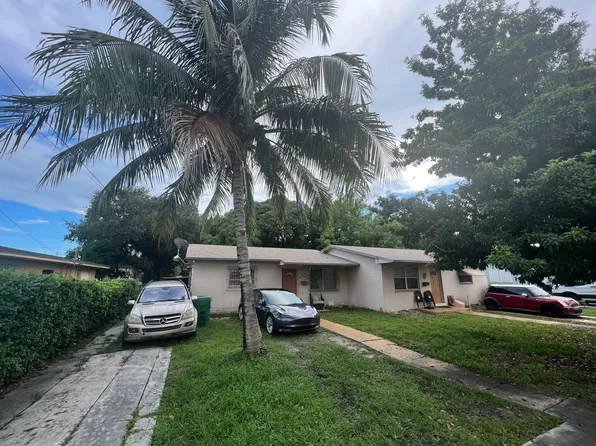 70 NE 184th Terrace, Miami, FL 33179