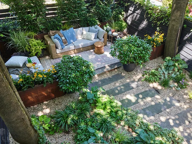 729 Chauncey St #2A — Photo 15