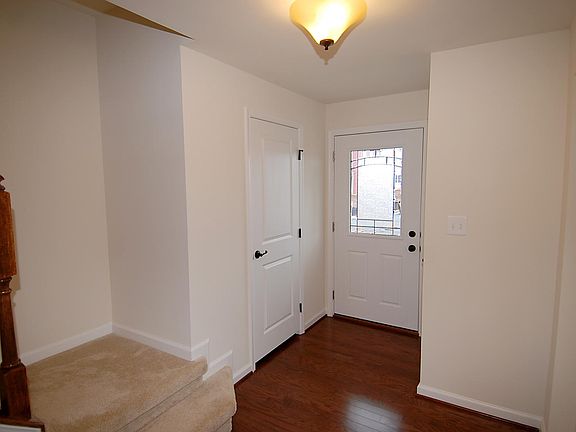 2nd image of 8539 Ross St
