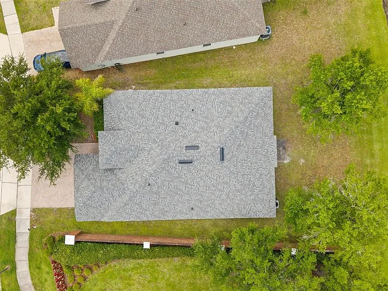 9406 Candice Ct — Photo 35