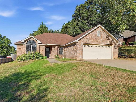 2nd image of 2575 Morse Dr