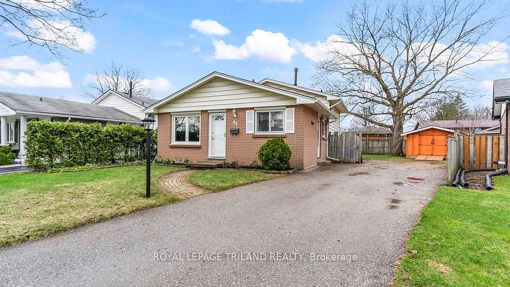 66 Garland Cres photo 1