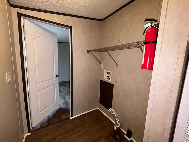 45 Riviera Courts Dr — Photo 4