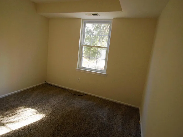 37 Belmont Sta — Photo 15