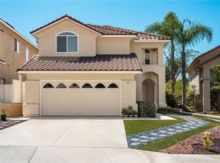 8610 E Silver Ridge Ln, Anaheim, CA 92808