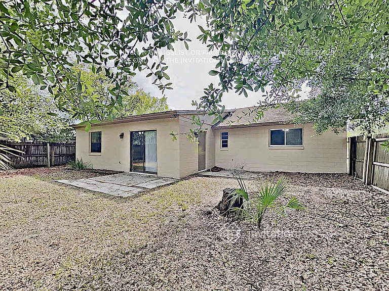 6829 Compass Ct — Photo 16
