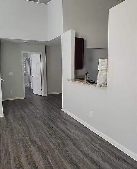 1061 S 19th St — Photo 3