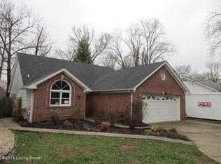 8206 Roland Ave, Lyndon, KY 40222