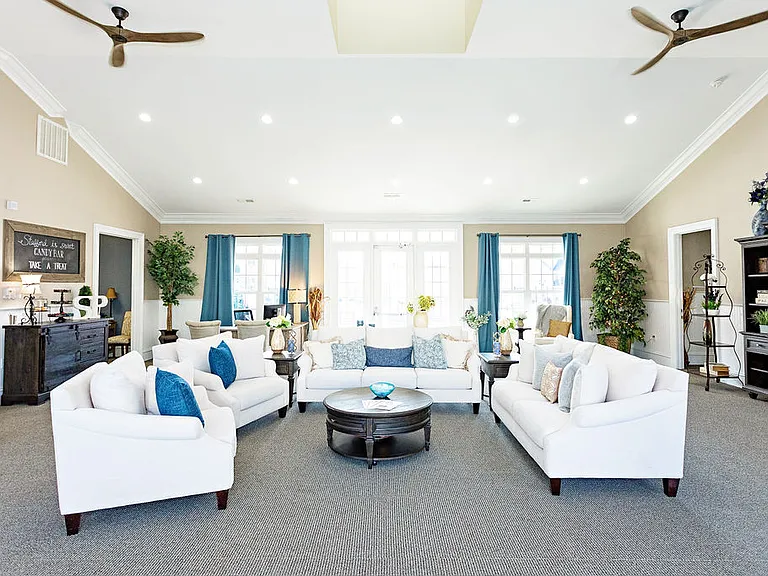 Stafford Place Apartments — Photo 14