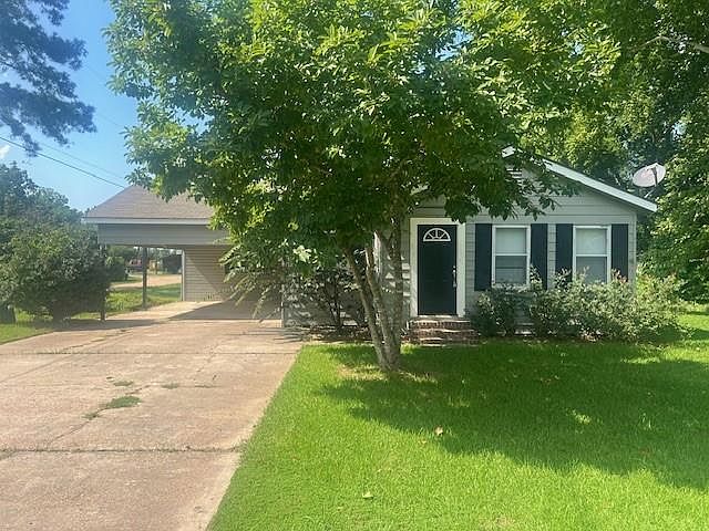 1st image of 712 Saint Maurice Ln