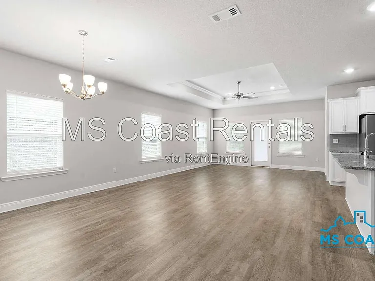 7313 Shearwater Way — Photo 4