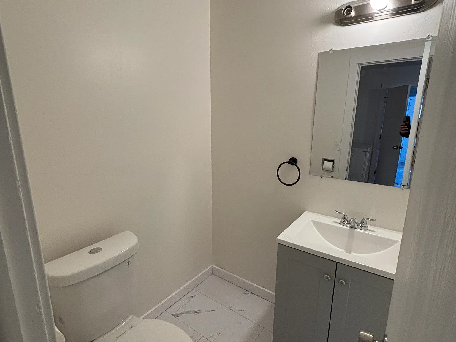 3 bed, 1200 sqft, $1,650 — Photo 2
