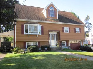 136 Poplar St, Woonsocket, RI 02895