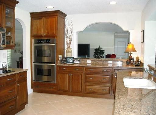 4th image of 4803 Sunset Dr