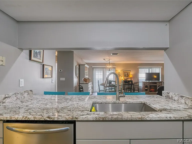 23 Dogwood Dr — Photo 15
