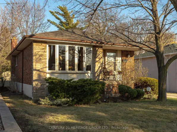 98 Cameo Ave, Hamilton, ON L8V 2H3