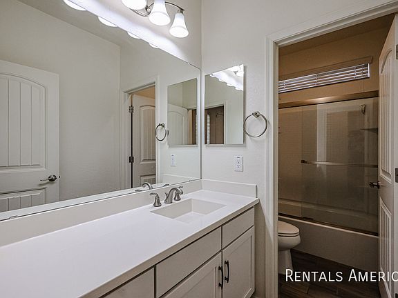 5th image of 22492 E Duncan St