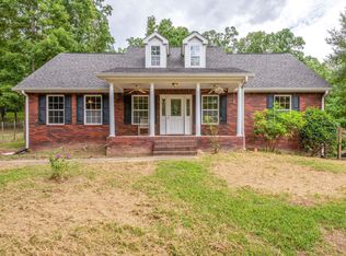 212 Hill Dr, White Bluff, TN 37187