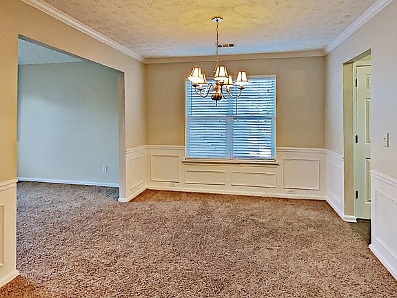 3rd image of 2260 Stoneoak Dr