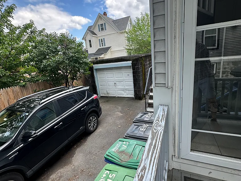 51 College Ave #1 — Photo 39