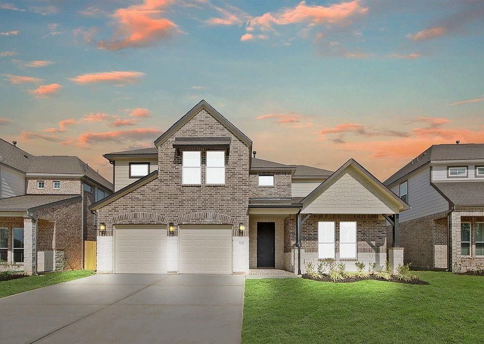 1st image of 2100 Golden Spruce Ln