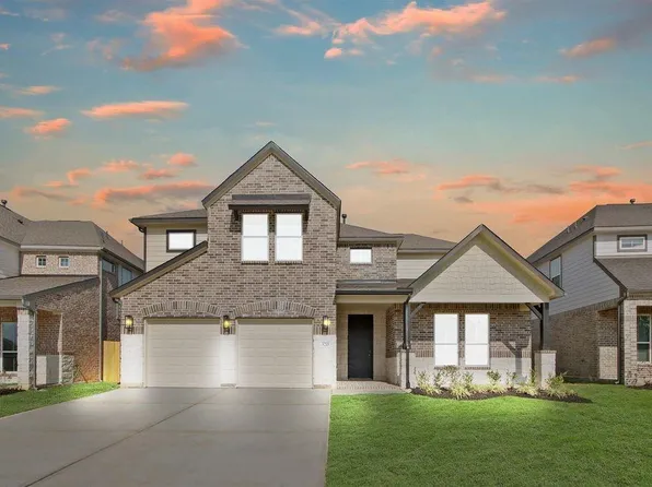 2124 Golden Spruce Ct, Waller, TX 77484