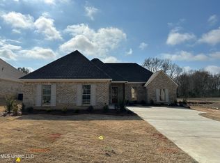 113 Lewis Farms Dr, Madison, MS 39110