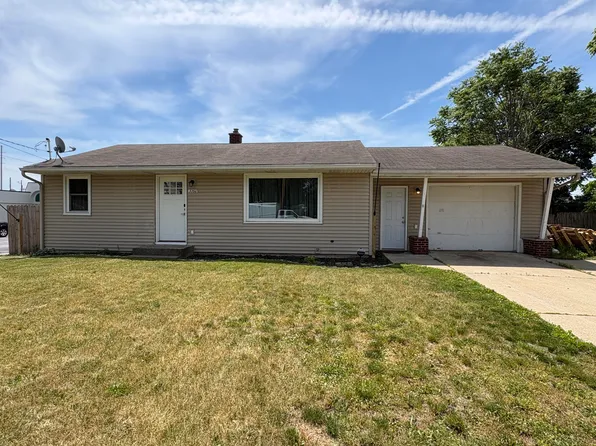 3260 Olivet St SW, Grandville, MI 49418